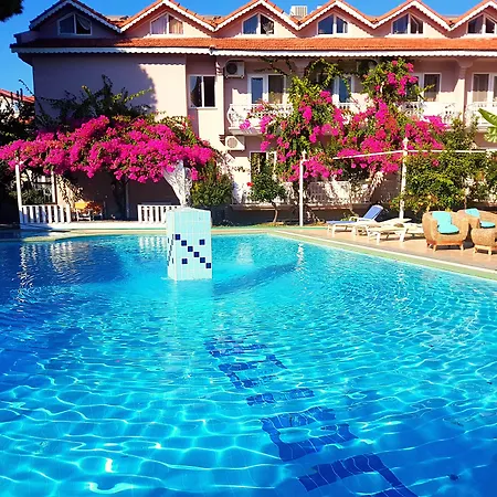 Caria Royal