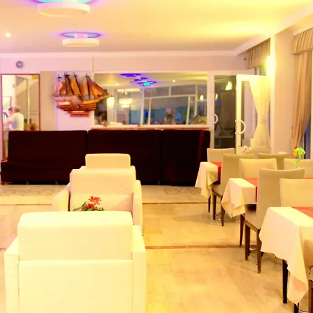 Caria Royal Hotell 3*