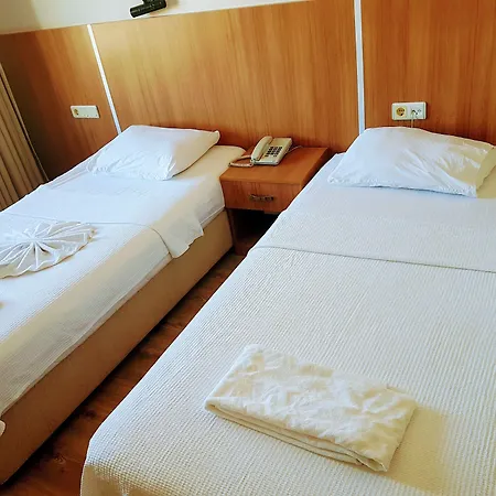Caria Royal Hotell 3*