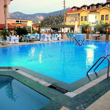 Hotell Caria Royal