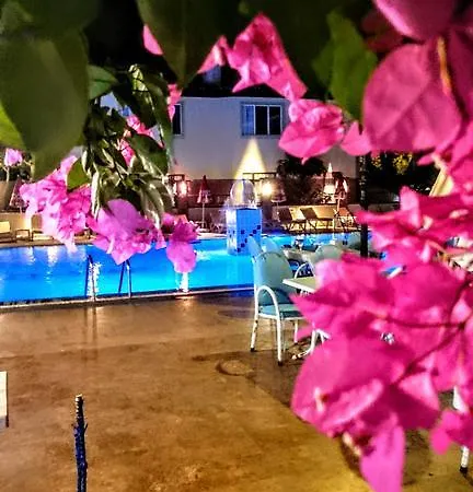 Hotell Caria Royal 3*