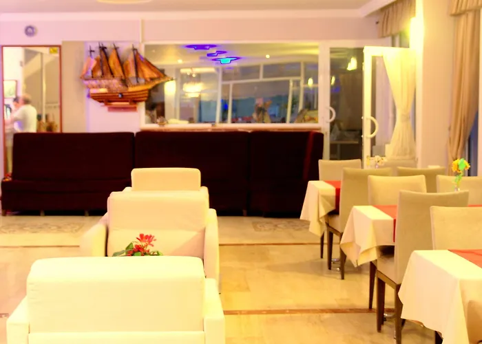 Caria Royal Hotel 3*